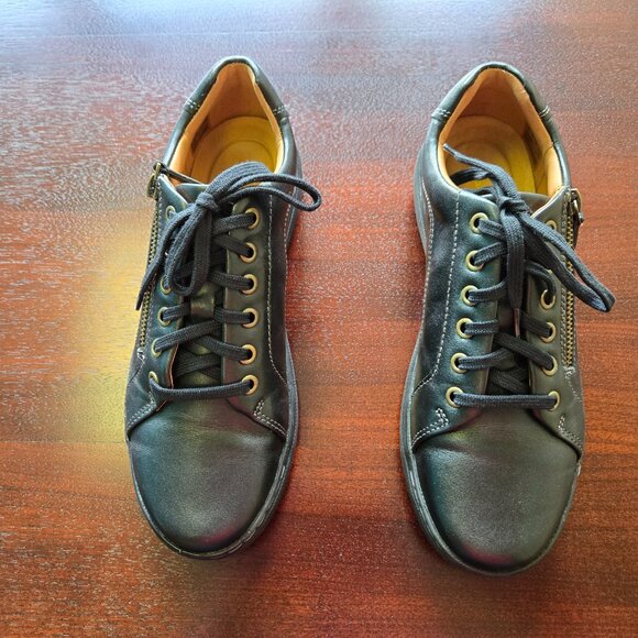 Clarks Nalle Lace, black, size 8.5, NEW, NEVER WORN - Picture 3 of 12